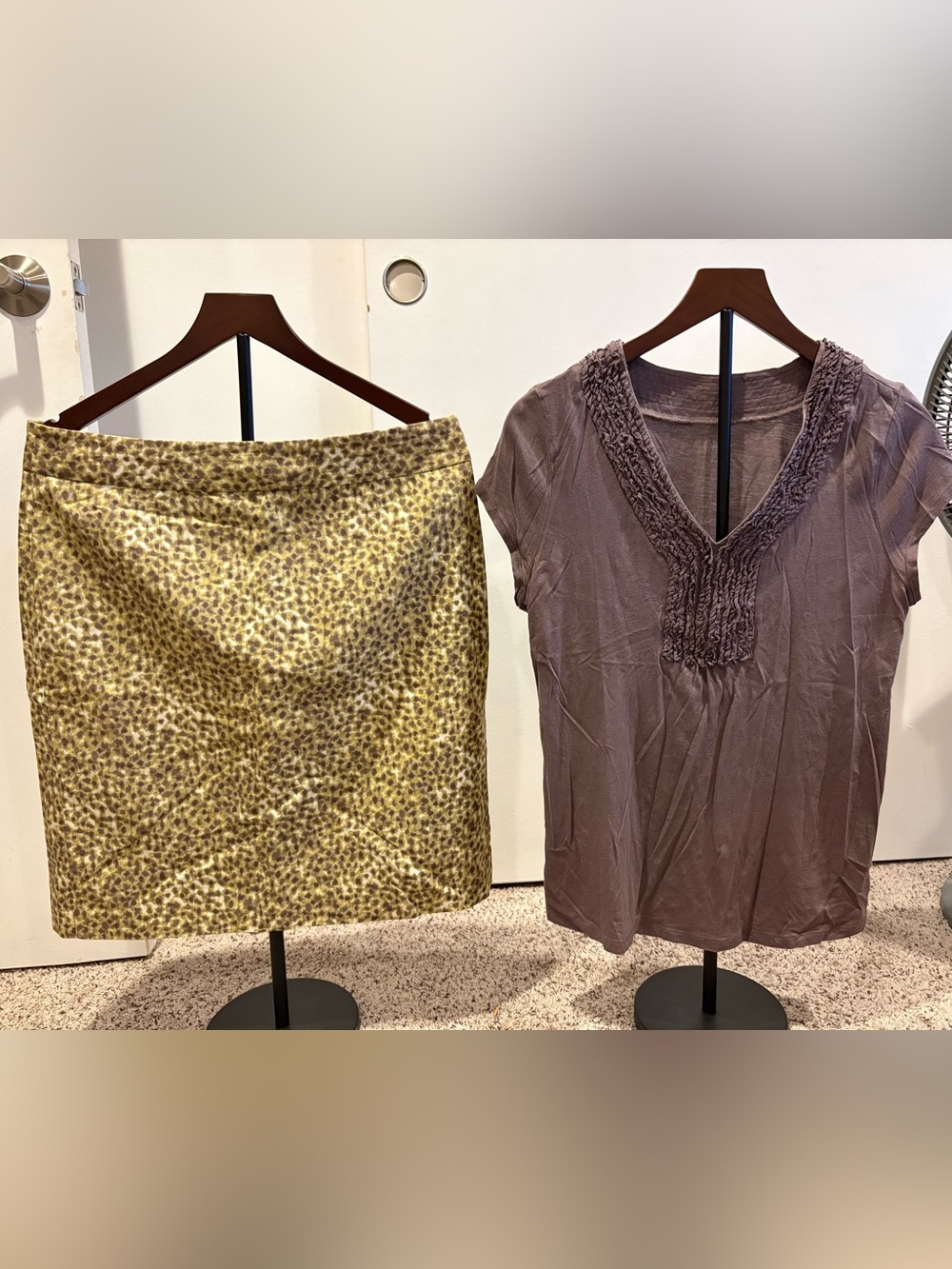 Ann Taylor LOFT Brown Cap Sleeve Top & coordinating Animal print skirt